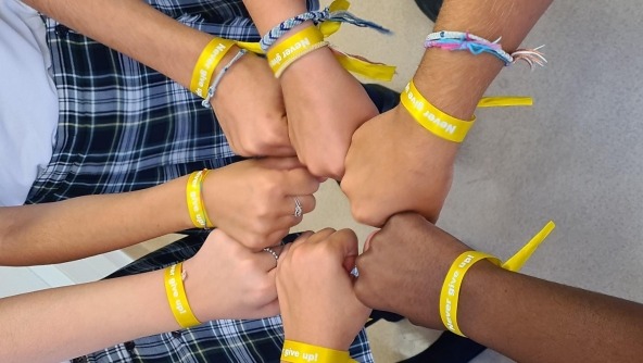 Planalto - Never Give Up! - 3º CEB