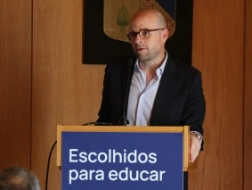 589A9369