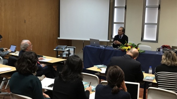 Planalto - Colégios Fomento em momento de formação profissional